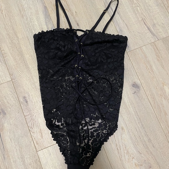 Bodysuit - Picture 1 of 2